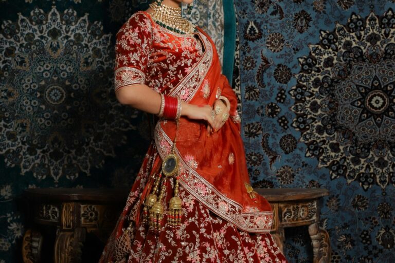 Why Handloom Sarees Are a Must-Have in Every Wardrobe